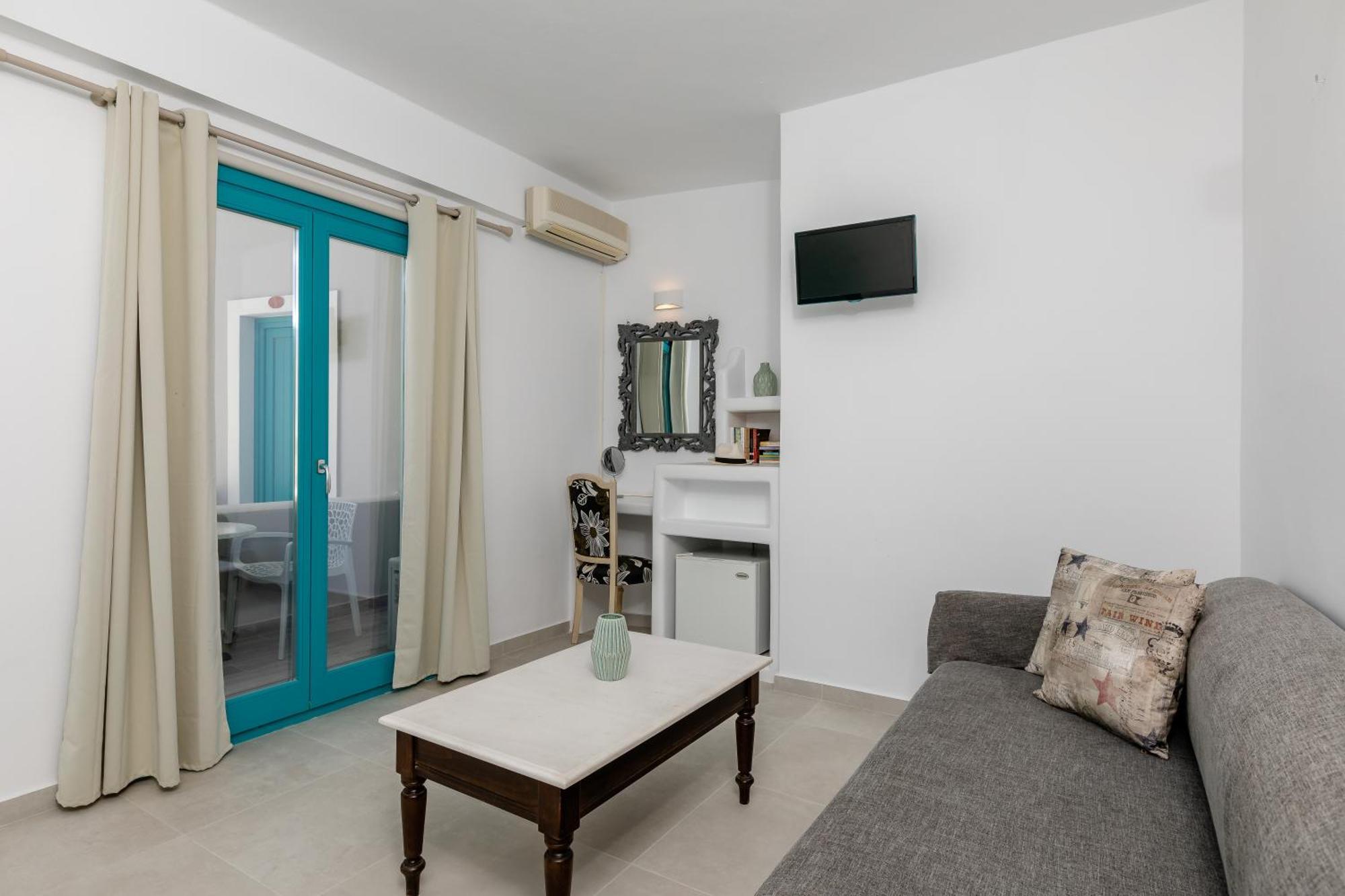 Nikolas Hotel Karterados  Dış mekan fotoğraf